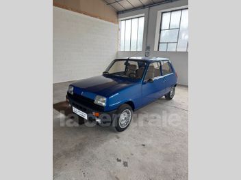 RENAULT 