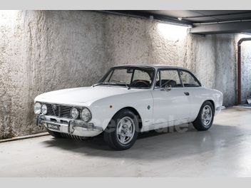 ALFA ROMEO 2000 GT VELOCE