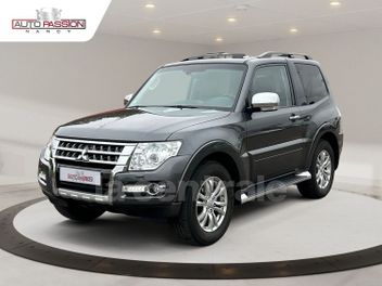 MITSUBISHI PAJERO 3 III (2) 3.2 DI-D 200 INSTYLE BVA 3P