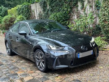 LEXUS 