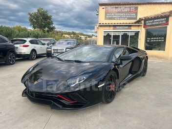 LAMBORGHINI 