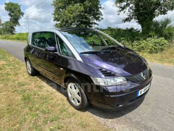 RENAULT 