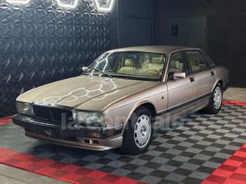 JAGUAR 