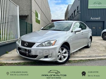 LEXUS IS 2 II 220 D PACK LUXE