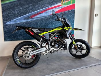 FANTIC MOTOR SUPERMOTARD 50