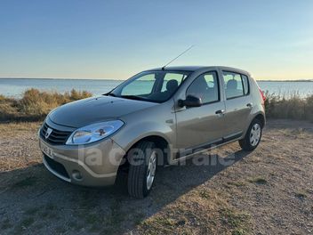 DACIA 