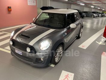 MINI MINI JCW 3P 1.6 200 COOPER S JCW