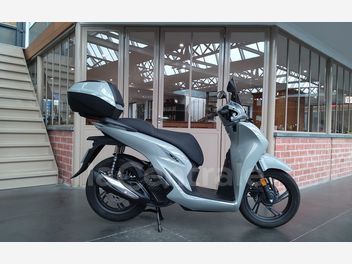 HONDA SH 125 INJ TOP BOX