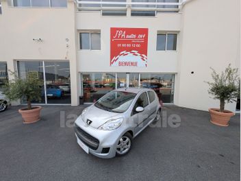 PEUGEOT 107 (2) 1.0 68 BLACK & SILVER 5P