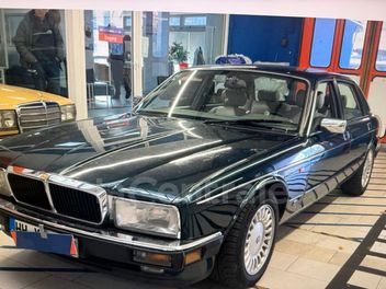 JAGUAR DAIMLER 6.0 DOUBLE SIX BVA