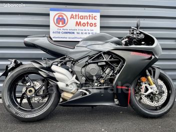 MV AGUSTA SUPERVELOCE 800