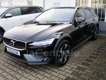 VOLVO V60 (2E GENERATION) CROSS COUNTRY II B4 AWD 197 CROSS COUNTRY PRO GEARTRONIC 8