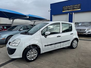 RENAULT MODUS (2) 1.2 16V 75 .COM