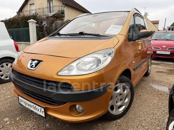 PEUGEOT 1007 1.4 DOLCE 2-TRONIC