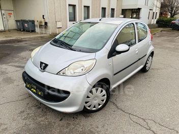 PEUGEOT 107 1.0 URBAN MOVE 2-TRONIC 5P
