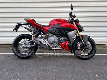 DUCATI STREETFIGHTER V2 896