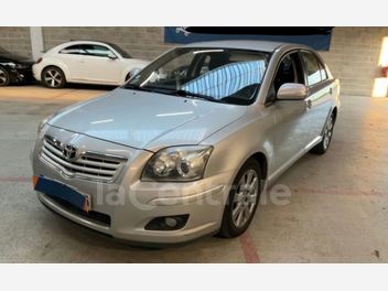 TOYOTA AVENSIS 2 II (2) 130 VVT-I LINEA SOL BVA 5P
