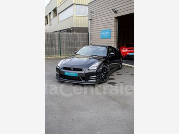 NISSAN GT-R (2) 3.8 V6 550 BLACK EDITION