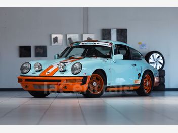 PORSCHE 