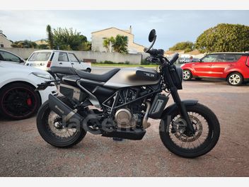 HUSQVARNA SVARTPILEN 701