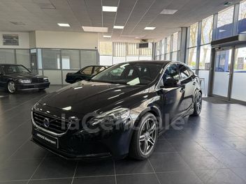 VOLVO V40 (2E GENERATION) II (2) 2.0 T2 122 MOMENTUM