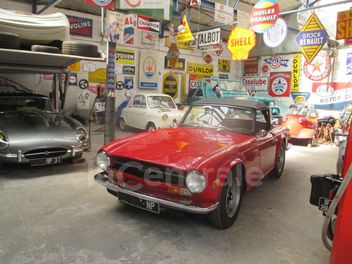 TRIUMPH TR 6 150 PI