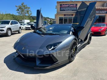 LAMBORGHINI 