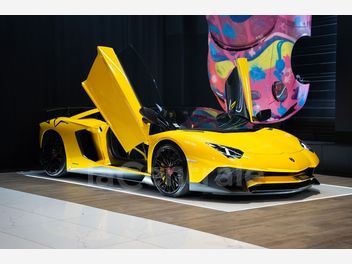 LAMBORGHINI 