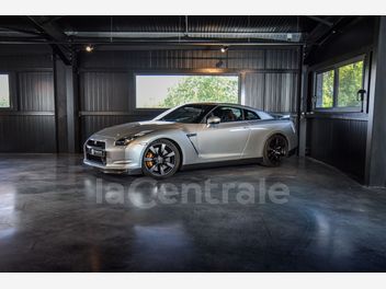NISSAN GT-R 3.8 V6 485