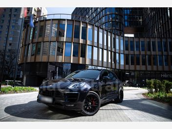 PORSCHE 