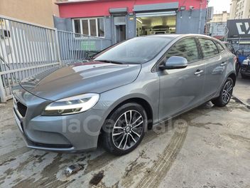VOLVO V40 (2E GENERATION) II (2) 2.0 D2 120 MOMENTUM GEARTRONIC 6