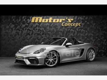 PORSCHE 