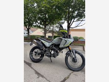 BENELLI BKX 125