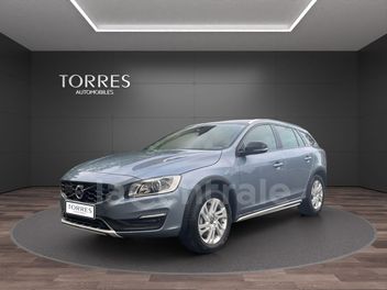 VOLVO V60 CROSS COUNTRY D3 150 SUMMUM GEARTRONIC