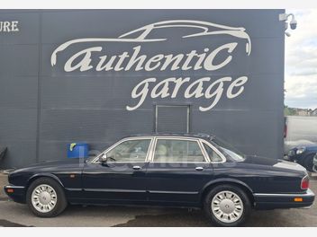 JAGUAR DAIMLER (2) SIX 4.0 BVA