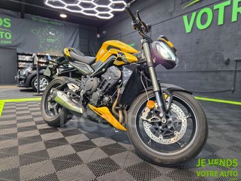 TRIUMPH STREET TRIPLE 765 RS