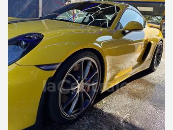 PORSCHE 