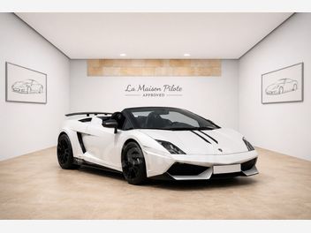 LAMBORGHINI 