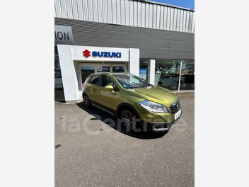 SUZUKI 