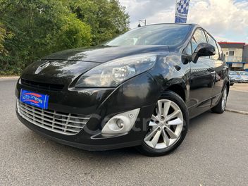RENAULT GRAND SCENIC 3 III 2.0 16V 140 PRIVILEGE CVT 7PL