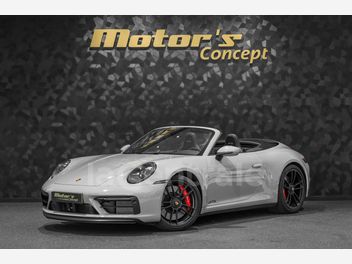PORSCHE 