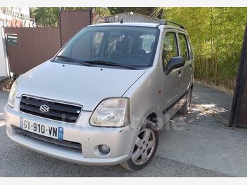 SUZUKI 