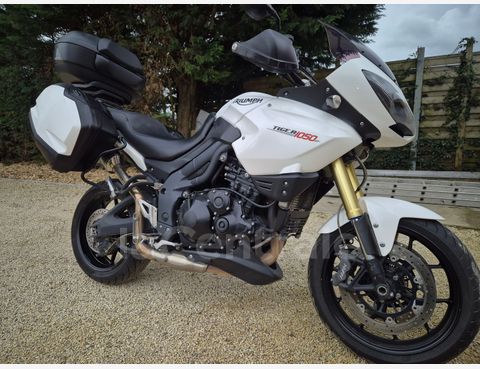 Annonce Triumph tiger 1050 abs se 2012 occasion Deux-Sèvres 79