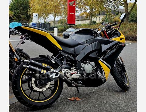 Annonce Derbi gpr 50 racing 2010 occasion Marne 51