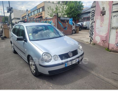 VOLKSWAGEN POLO